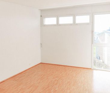 Charmant 4.5 pièces en triplex dans un cadre verdoyant - Photo 3