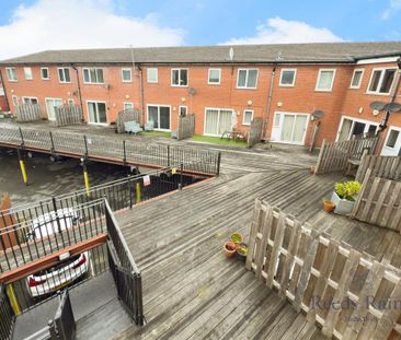 3 bedroom end of terrace house to rent - Photo 4