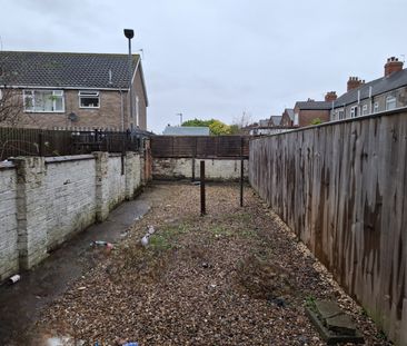 Haycroft Street, Grimsby - Photo 1