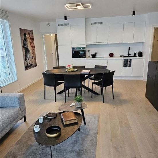 Appartement te huur - Foto 1