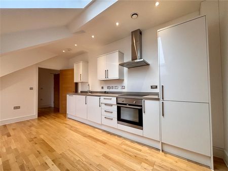 Bartley Way, Hook, Hampshire, RG27 - Photo 5