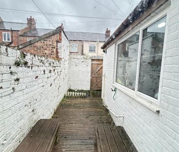2 bedroom terraced house to rent - Photo 6