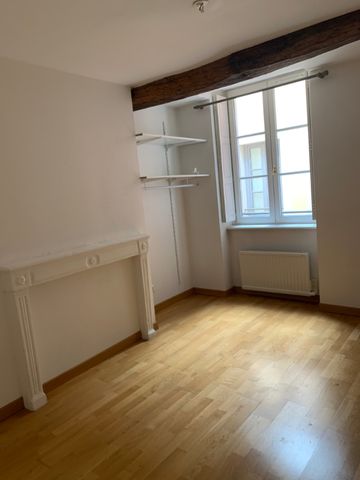 T 3 en centre ville - Photo 5