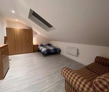 Room in a Shared Flat, Oakfield Road, E17 - Photo 2