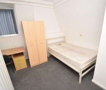 6 bedroom flat to rent - Photo 6