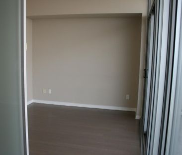 For Lease - 105 The Queensway N/A Unit# 3201, Toronto, Ontario - Photo 2