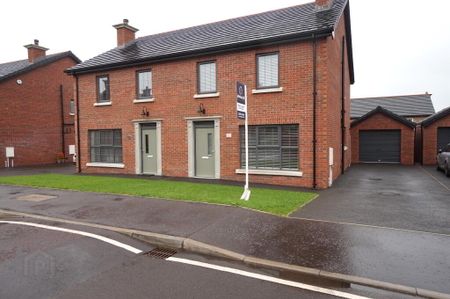 37 Beechcroft, Lurgan, BT66 7GL - Photo 2