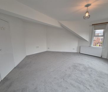 1 Bed Flat - Photo 1
