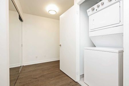 For Lease - 621 Sheppard Avenue Unit# 350, Toronto, Ontario - Photo 4