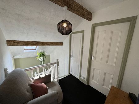 Room in a Shared House, Grange Terrace, LS7 - Photo 5