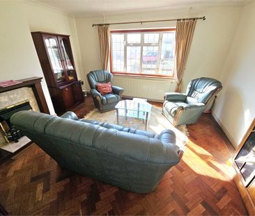 3 bedroom semi-detached bungalow to rent - Photo 6