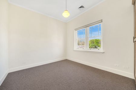 2/30A Prospect Hill Road, Camberwell - Photo 3