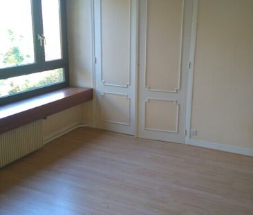 Location Appartement 6 pièces 112m² VANDOEUVRE LES NANCY 54500 - Photo 6