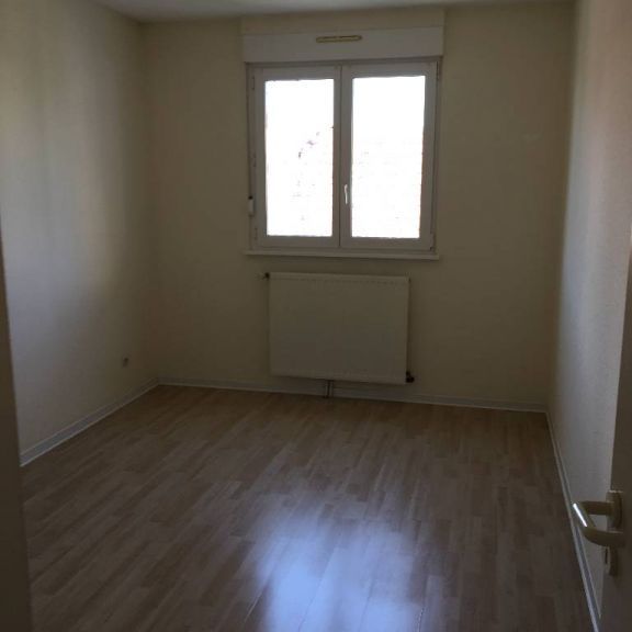 Location Appartement 2 pièces 50m² - Photo 1