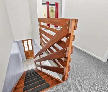 2BR TOWNHOUSE WITH STUDY AND TWO PRIVATE COURTYARDS - Photo 4