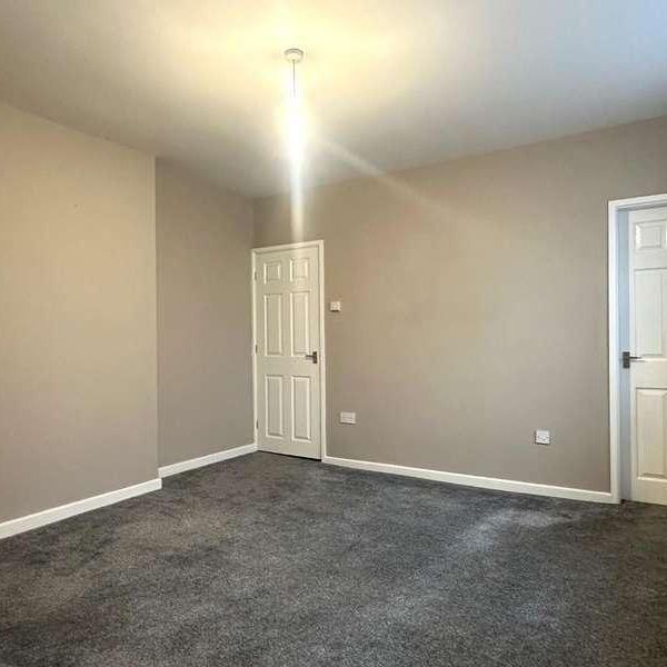 Derby Street, Leek, ST13 - Photo 1