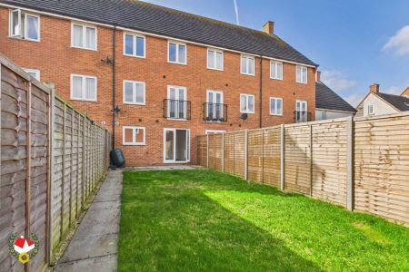 Topcliffe Street, Kingsway, Gloucester - Photo 2