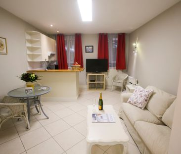 Möblierte Wohnung in Brüssel Schuman, EU-Bezirk - Photo 2