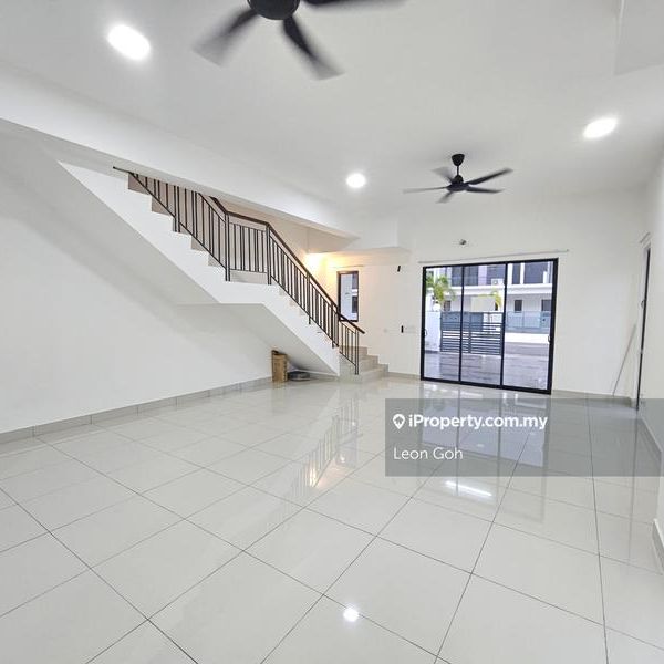 Bandar Rimbayu, Telok Panglima Garang - Photo 1