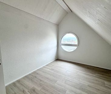 4.5-Zimmer-Dachmaisonettewohnung in Benken - Photo 6
