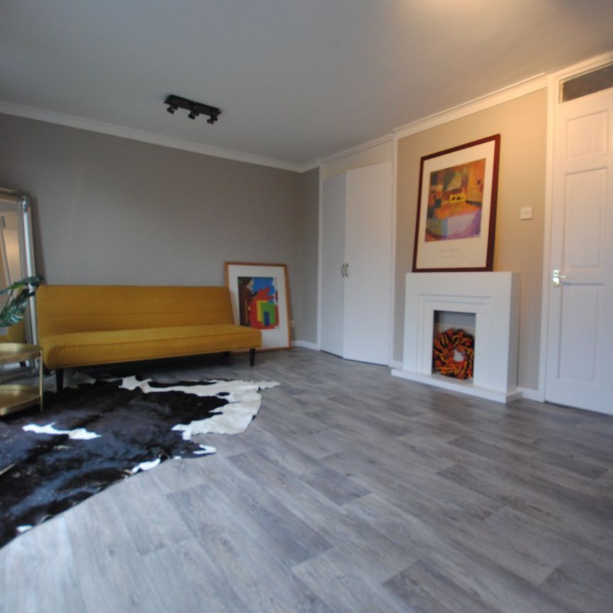 Wells Park Road, London - Photo 1