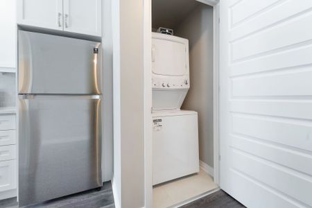 For Lease - 102 Grovewood Common Unit# 303, Oakville, Ontario - Photo 2