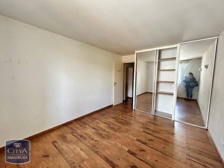 Location Appartement 3 pièces 89m² FIRMINY 42700 - Photo 2