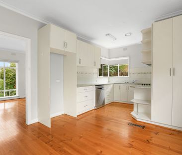 38 Salisbury Avenue, Newington - Photo 6