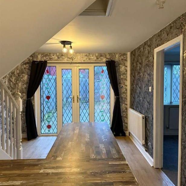 Swinderby Garth, Bransholme, HU7 - Photo 1