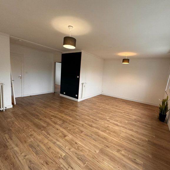 Appartement 4 pièces – 73 m² environ à Vannes (ref : 37518) - Photo 1