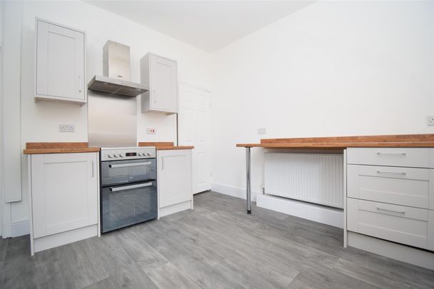 Princess Street, Outwood - Photo 1