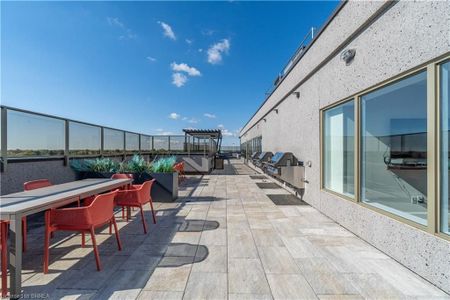 For Lease - 34 Norman Street Unit# 404, Brantford, Ontario - Photo 2