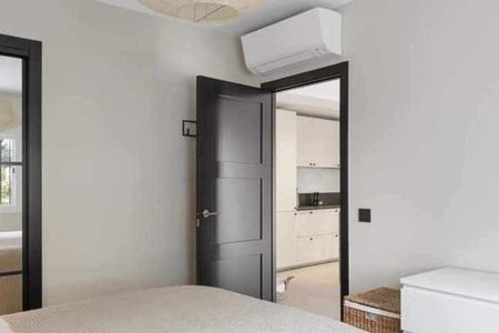 Luxury Apartment for rent in Nueva Andalucia, Spain - Photo 3