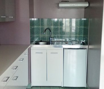 Location Appartement 2 pièces 38m² ORLEANS 45000 - Photo 3