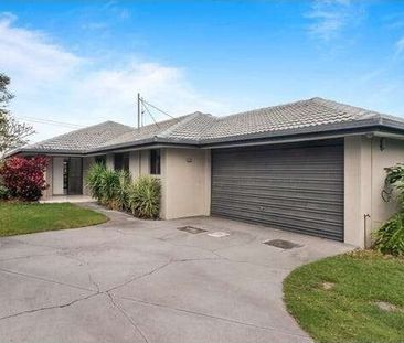 Bundall - Photo 6