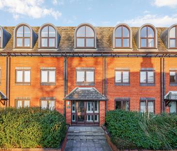1 bedroom ground floor flat to rent - Photo 1