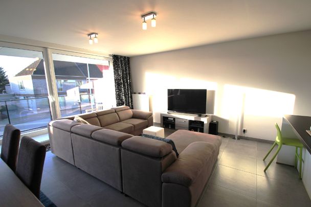 Verzorgd appartement met garage te Beveren-Roeselare - Photo 1