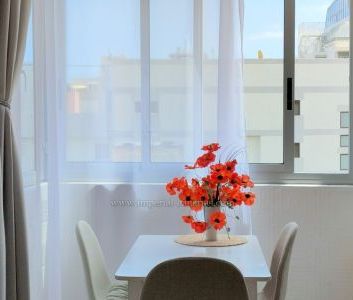 Spacious studio for rent in Martiánez, Puerto Cruz. - Photo 4