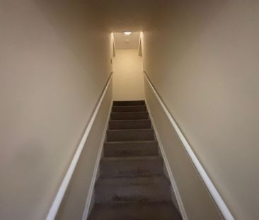 Gibraltar Close, Lower Stoke - Photo 2