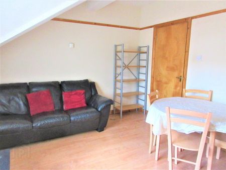 Great Apartment, 7c Canterbury Street, Botanic Area ~ Behind Queens University, Belfast, BT7 1LB - Photo 2
