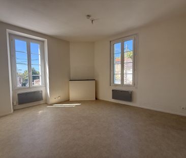 Location Appartement 2 pièces 35m² LORMONT 33310 - Photo 1