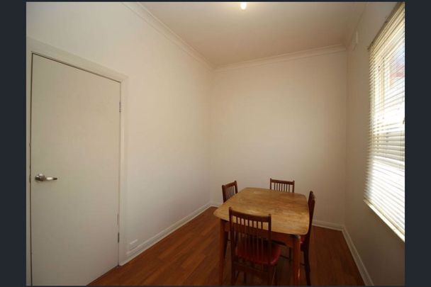 8 Barnes Avenue, - Photo 1