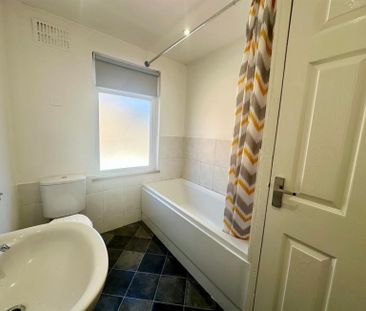1 Bedroom Apartment To Let - Photo 4