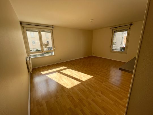 Location Appartement 3 pièces 69m² - Photo 1