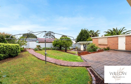 Well-Presented Home in a Convenient Location - Photo 2