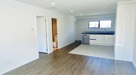 Newly 3 bedroom house - Photo 4