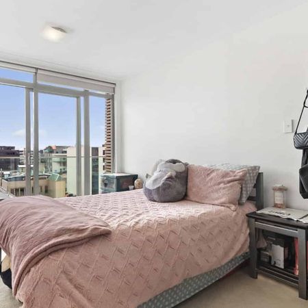 Central Wellington Living - Photo 3