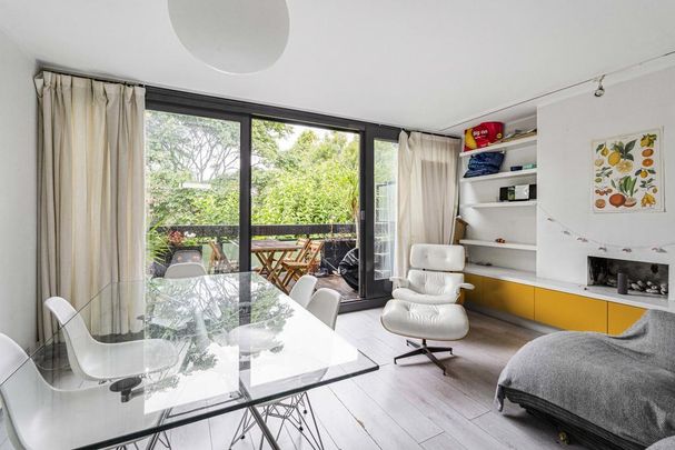 3 bedroom apartment to rent - Photo 1