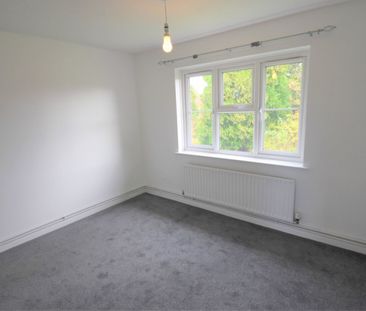1 bedroom Maisonette - Lincoln Close, Welwyn Garden City - Photo 1