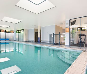 TWO BEDROOM APARTMENT IN RESORT STYLE COMPLEX - Photo 6